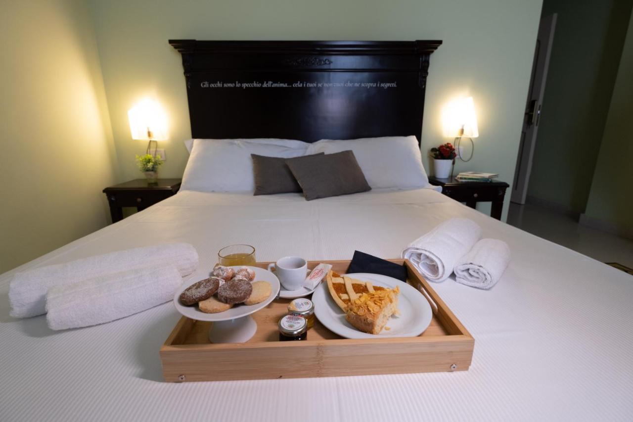 Hotel Borgo Di Ciaula Санта-Флавія Екстер'єр фото