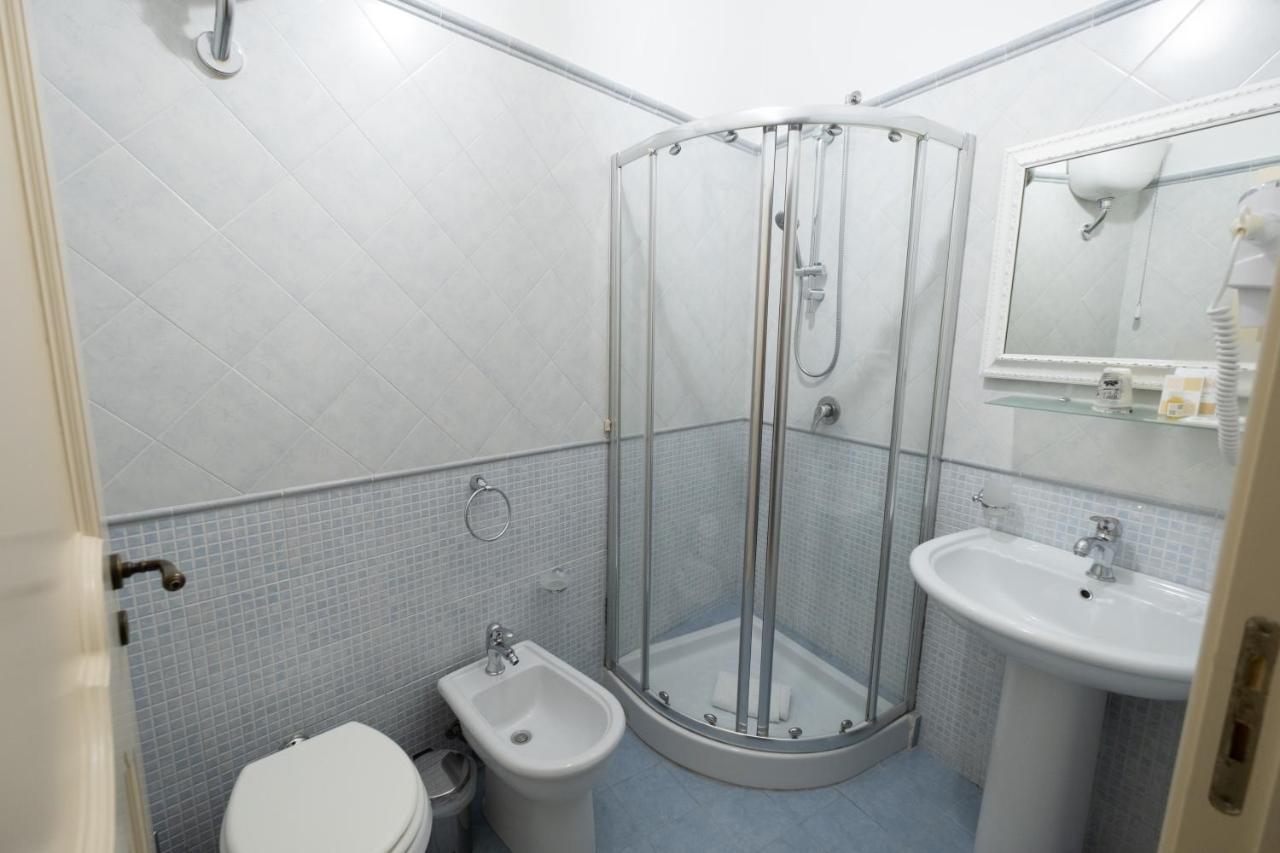 Hotel Borgo Di Ciaula Санта-Флавія Екстер'єр фото