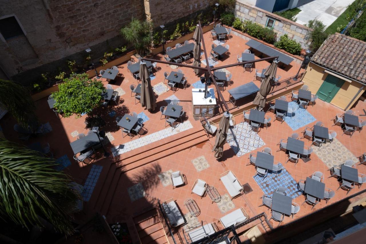 Hotel Borgo Di Ciaula Санта-Флавія Екстер'єр фото